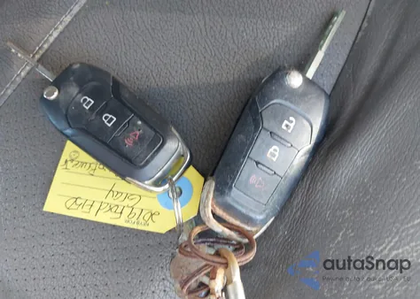 2019 Ford F-150 Xlt z USA, uszkodzony, nr VIN 1FTEW1C54KKC41116